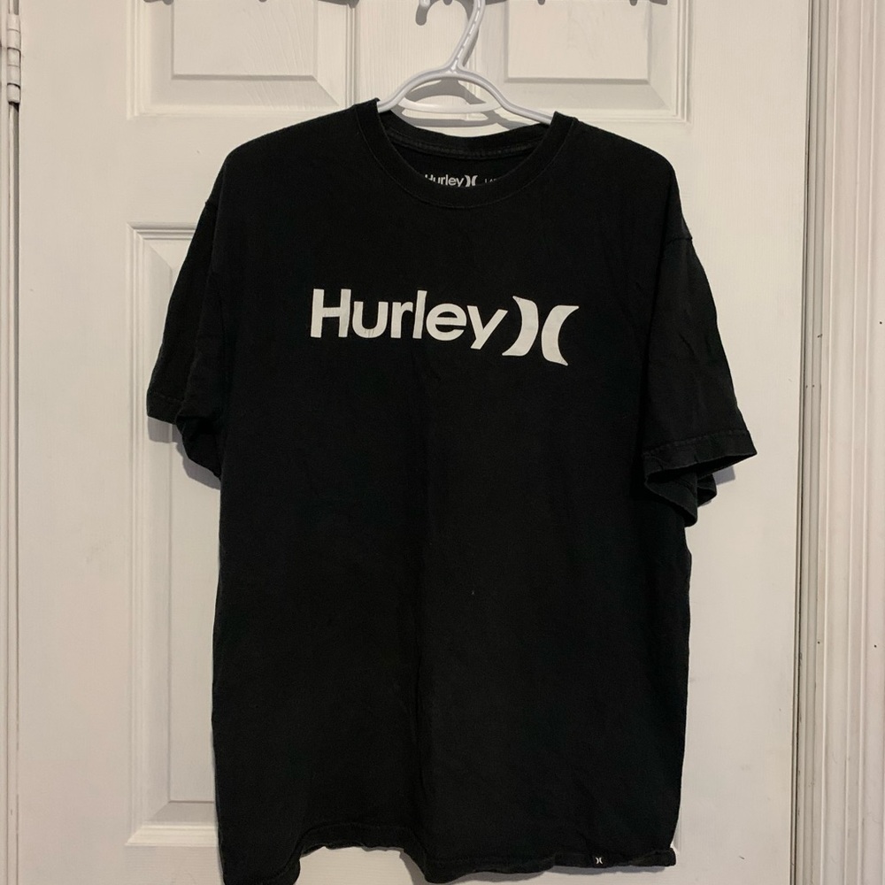 Hurley tshirt